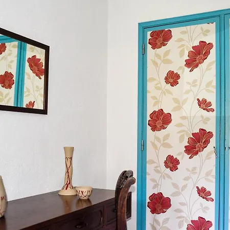 Charming House In With Shared Pool Porto de Mós