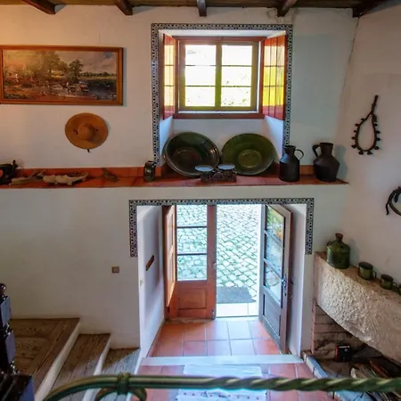 Charming House In With Shared Pool Dom wakacyjny