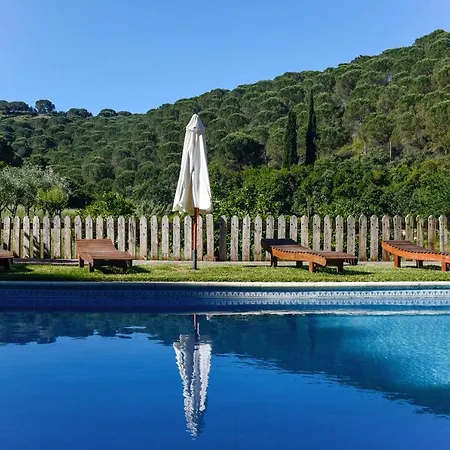 Charming House In With Shared Pool Porto de Mós